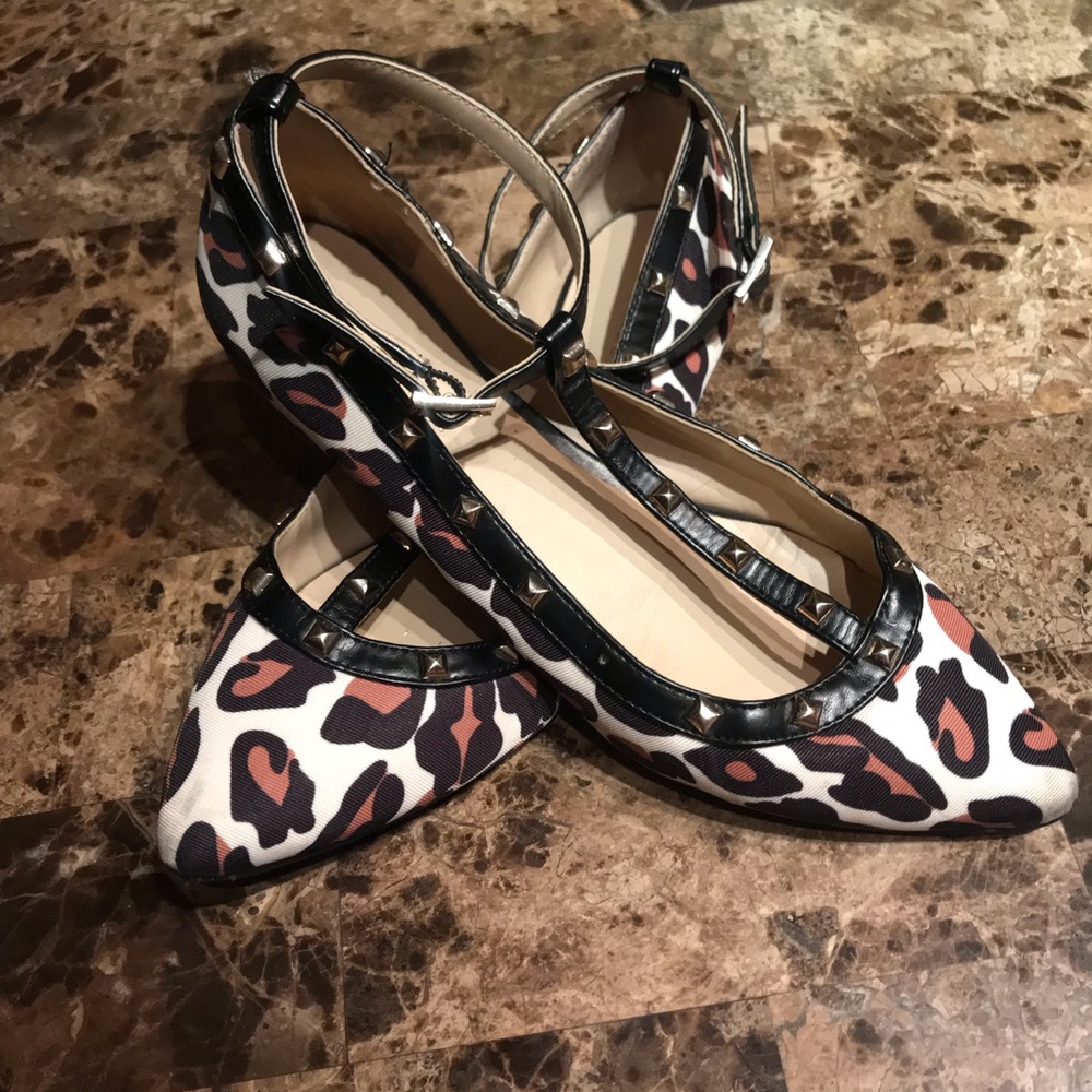 BCBG Leopard Studded Flats T-Strap Pointed Toe